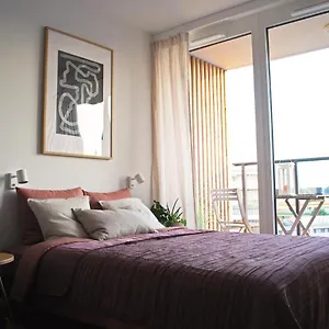 apartament-city-break-124.warsawhotelspoland.com/