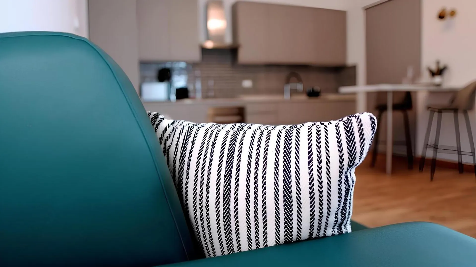Апартаменты Vuel Sea View House -10 Minutes From The Airport Фьюмичино Италия