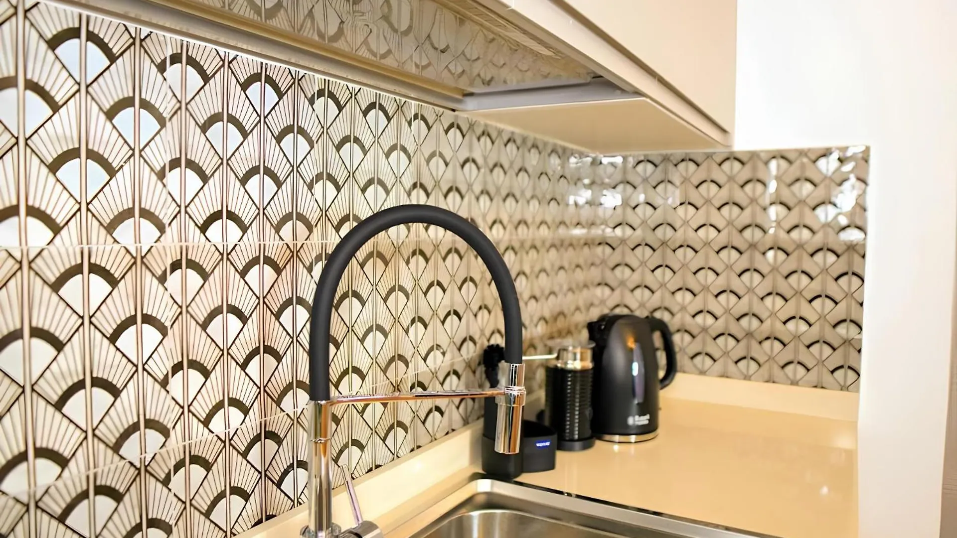 Апартаменты Vuel Sea View House -10 Minutes From The Airport Фьюмичино