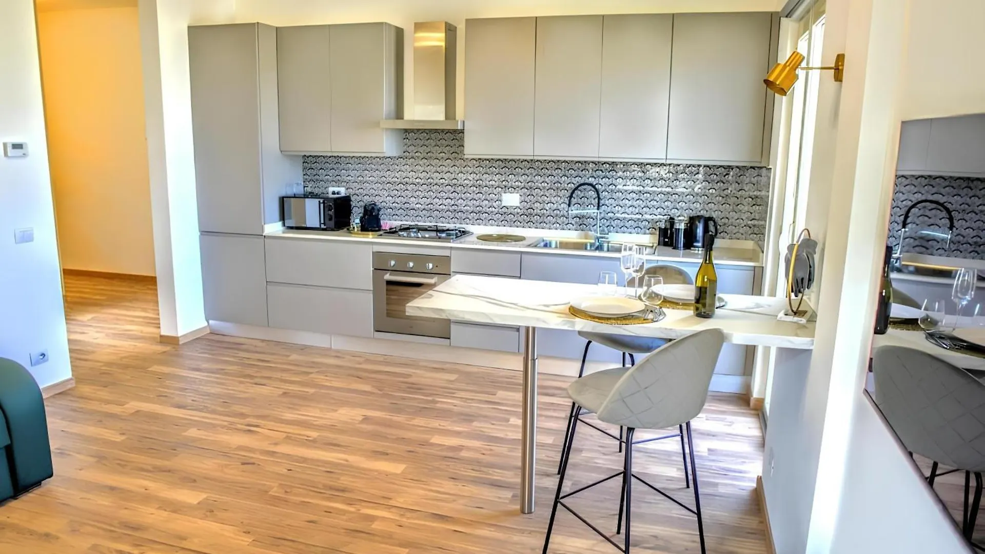 Апартаменты Vuel Sea View House -10 Minutes From The Airport Фьюмичино Италия