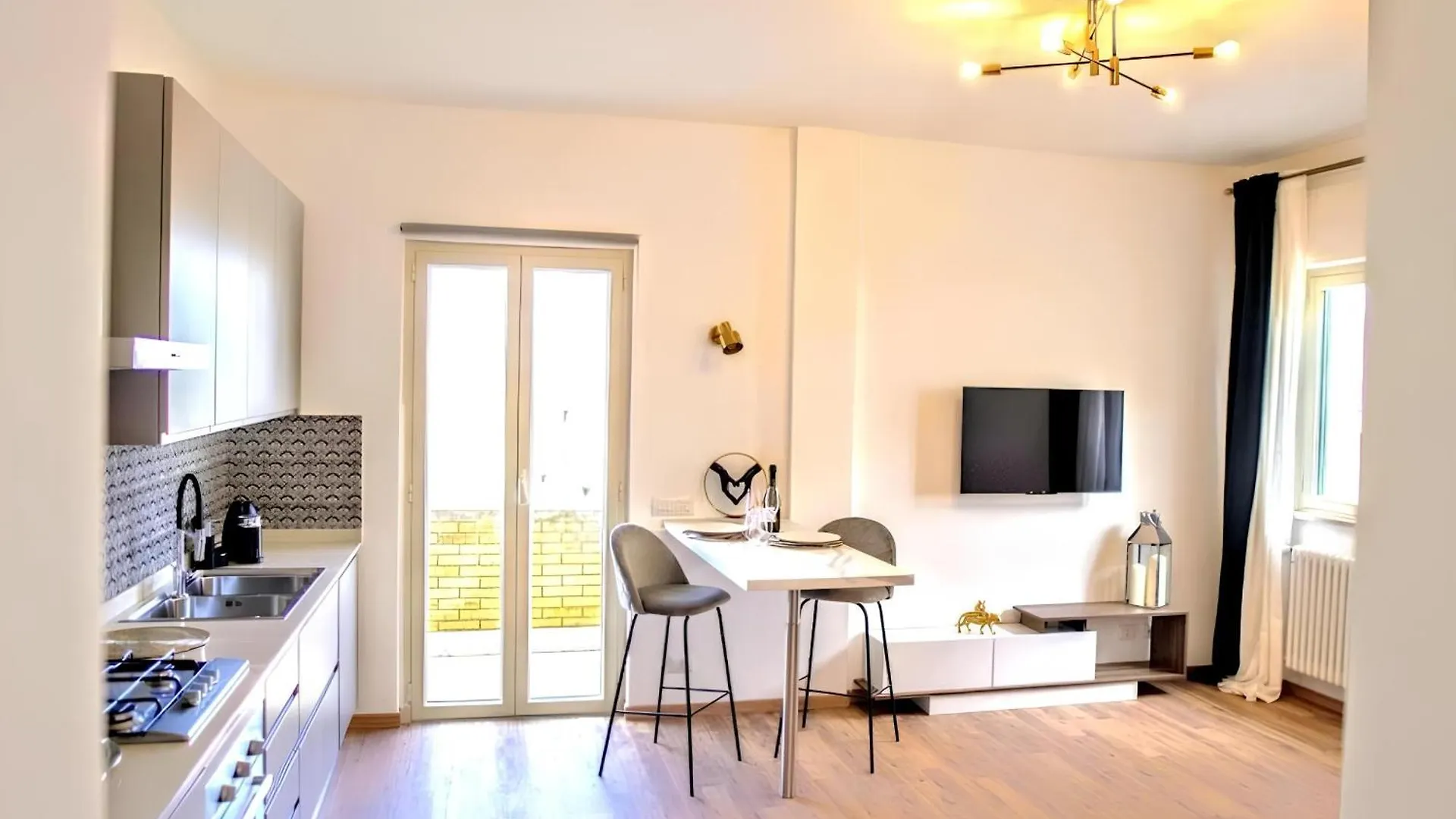 Vuel Sea View House -10 Minutes From The Airport Fiumicino Apartment