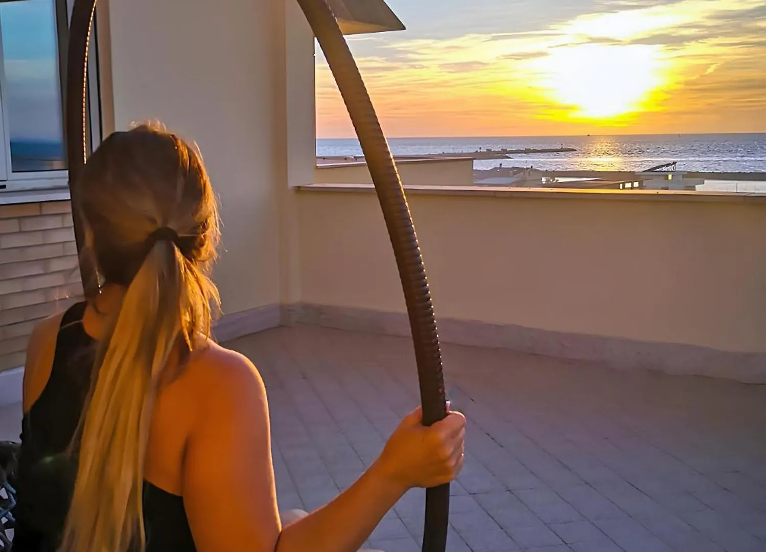 Апартаменты Vuel Sea View House -10 Minutes From The Airport Фьюмичино